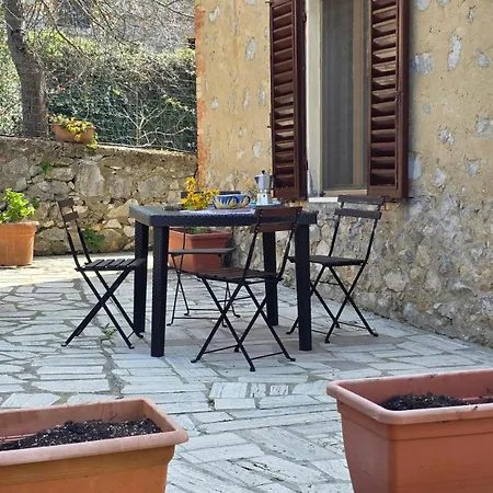 Holiday home A Casa Di Gabri Montefollonico